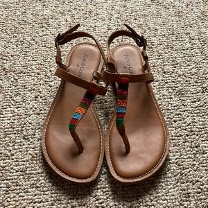 NWOT Faded Glory Sandals